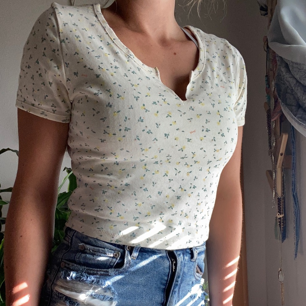 PINK Floral Crop Top